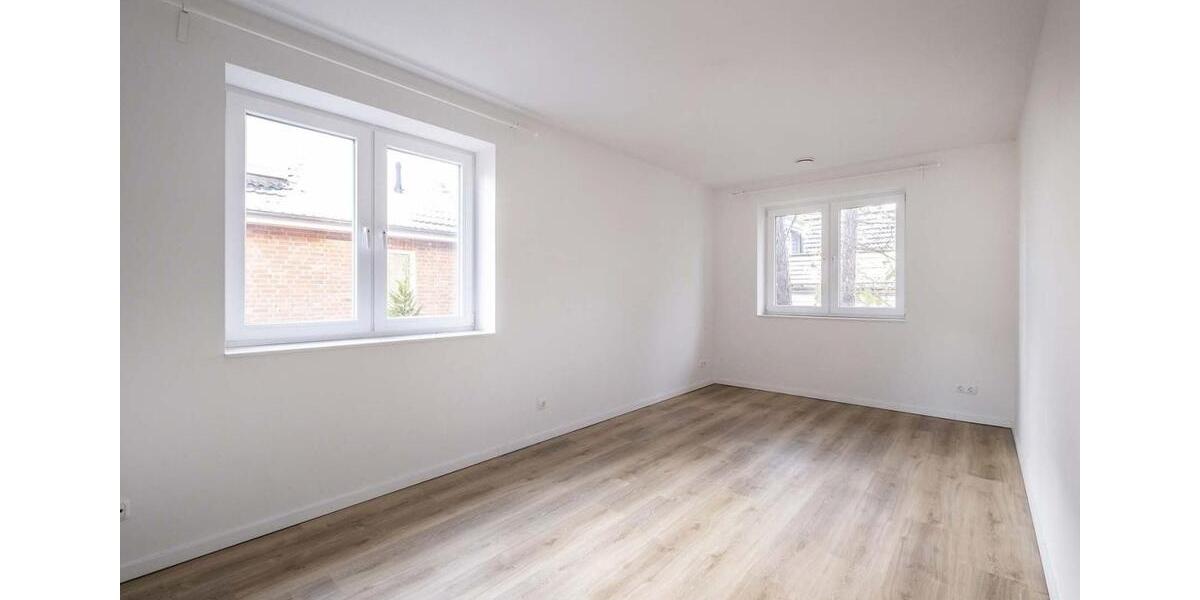 Reihenhaus Pinneberg - 6 Zimmer, 152 m&sup2;, 2.300&euro; | Angebot:23647033