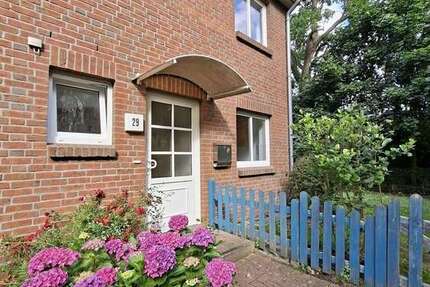 Haus Elmshorn - 4 Zimmer, 98 m&sup2;, 1.300&euro; | Angebot:27093542