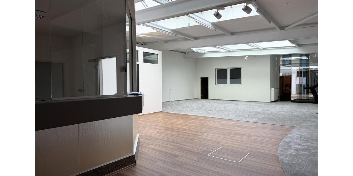 Gewerbeobjekt Pinneberg - 3.300&euro; | Angebot:24711300