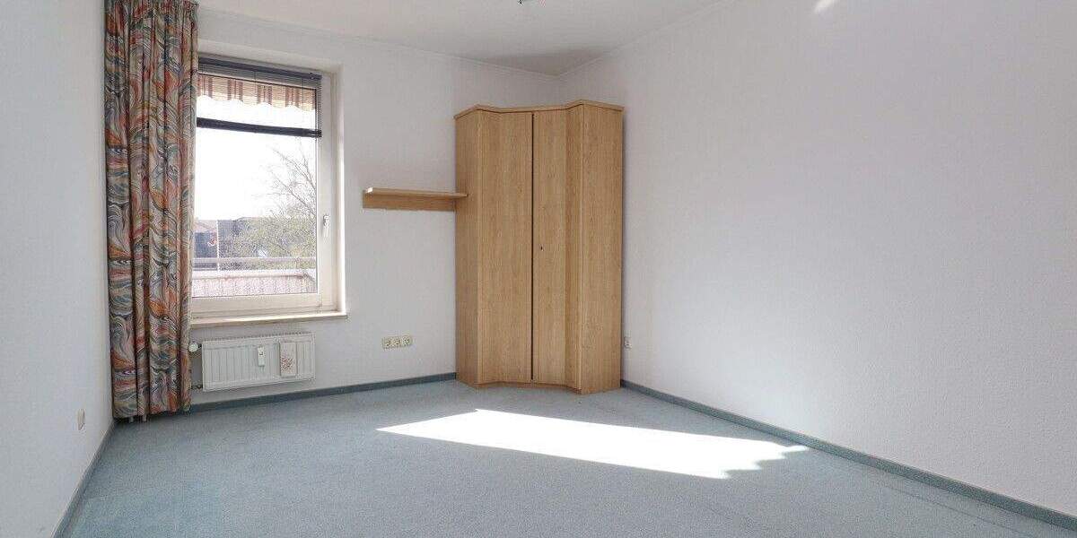 Etagenwohnung Halstenbek - 3 Zimmer, 95 m&sup2;, 349.000&euro; | Angebot:25743539