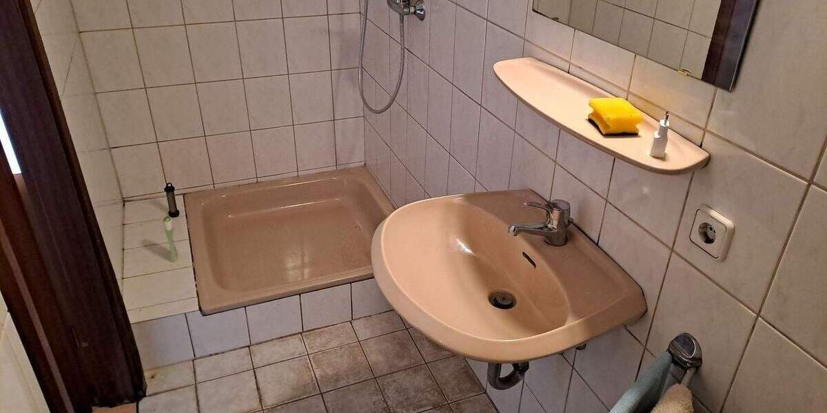 Bungalow Grünendeich - 4 Zimmer, 125 m&sup2;, 399.000&euro; | Angebot:25679378