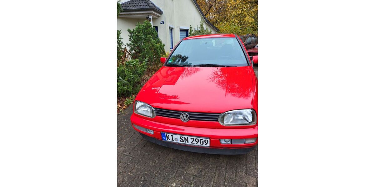 VW Golf 102.167 km 2.850 &euro; Hamburg 22415