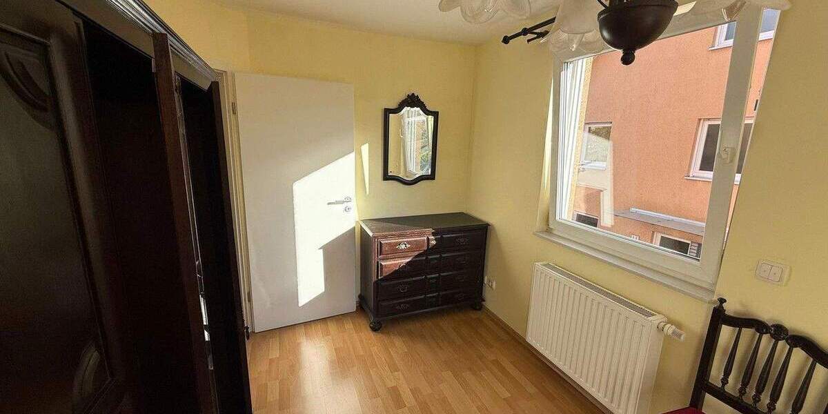 Doppelhaushälfte Reinbek - 5 Zimmer, 135 m&sup2;, 579.000&euro; | Angebot:25718899