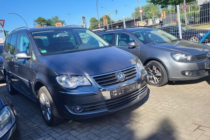 VW Touran 237.456 km 3.475 &euro; Hamburg 20539