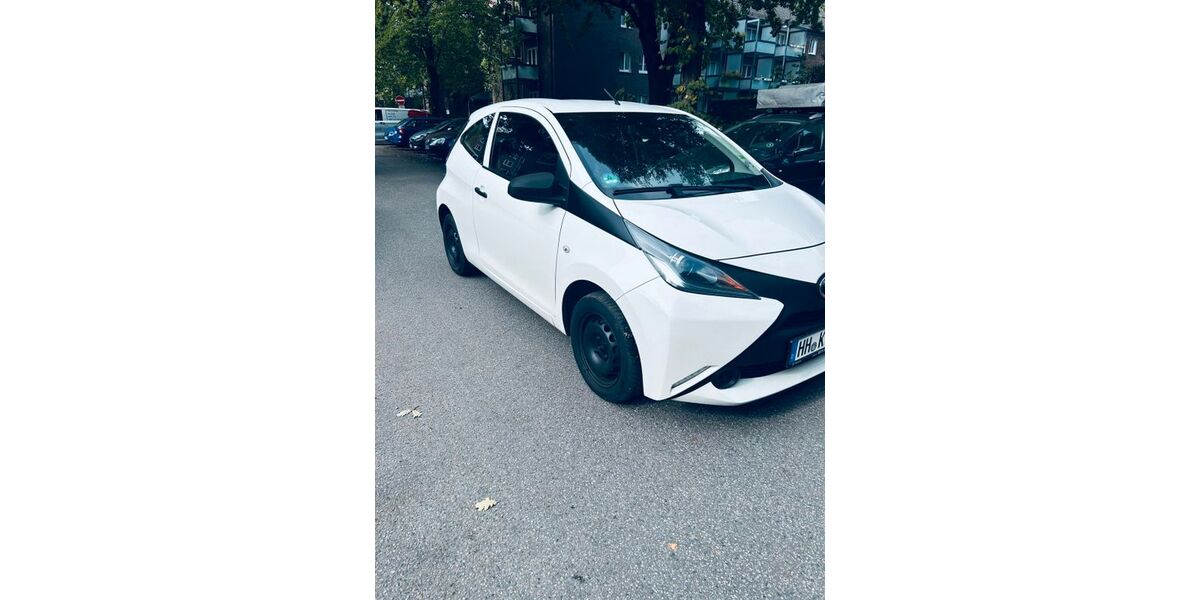 Toyota Aygo (X) 111.055 km 4.500 &euro; Hamburg 21147