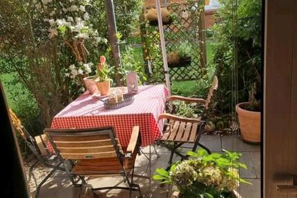 Wohnung Hamburg Wandsbek - 2 Zimmer, 70 m&sup2;, 920&euro; | Angebot:25833170