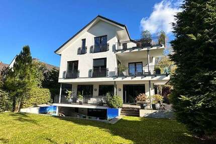Haus Ahrensburg - 10 Zimmer, 424 m&sup2;, 2.700.000&euro; | Angebot:24263075