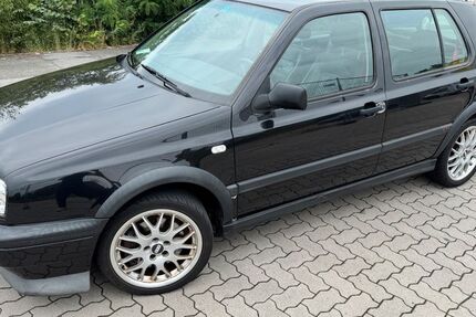 VW Golf 240.386 km 3.000 &euro; Hamburg 20251