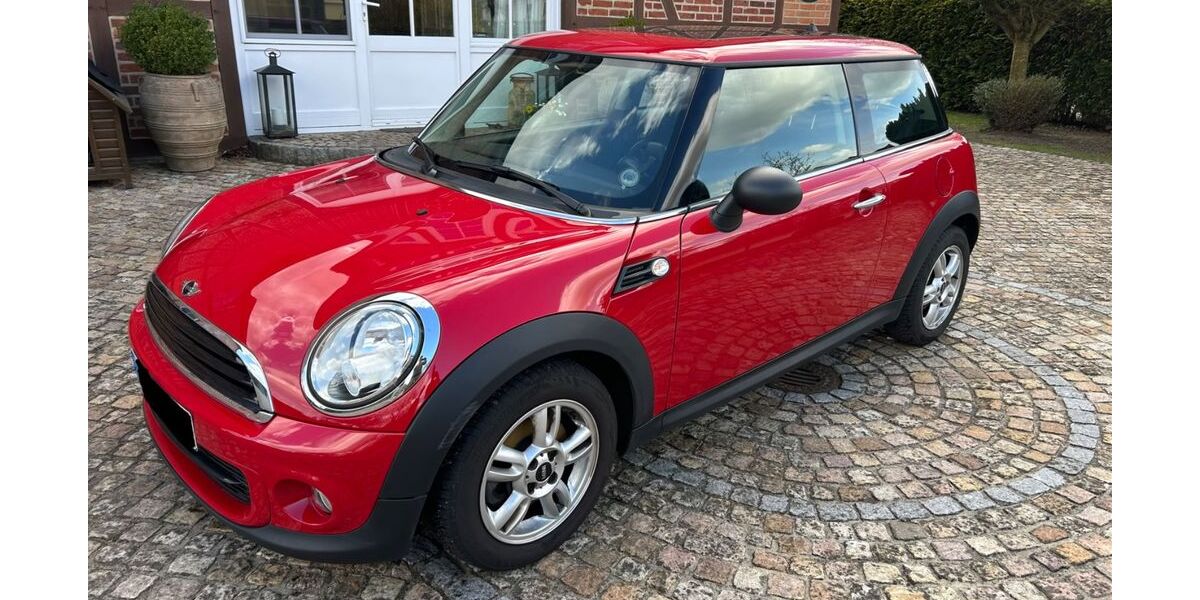 Mini ONE 88.557 km 4.600 &euro; Ahrensburg 22926
