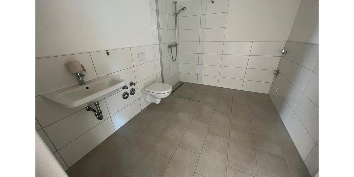 Dachgeschoßwohnung Barmstedt - 3 Zimmer, 109 m&sup2;, 1.250&euro; | Angebot:25789710