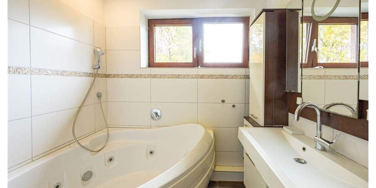 Doppelhaushälfte Hamburg Lurup - 6 Zimmer, 160 m&sup2;, 675.000&euro; | Angebot:25666547