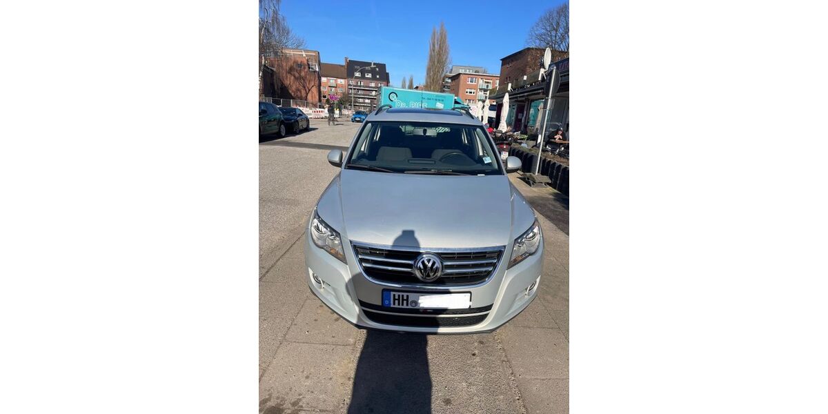 VW Tiguan 212.000 km 5.299 &euro; Hamburg 22111