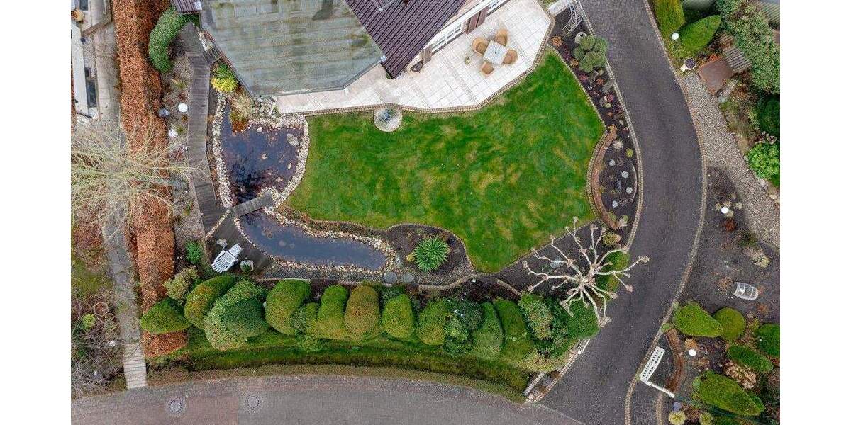 Einfamilienhaus Rellingen - 5 Zimmer, 243 m&sup2;, 1.399.000&euro; | Angebot:25700620