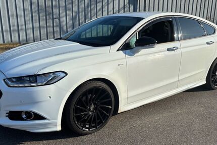 Ford Mondeo 150.000 km 6.999 &euro; Hamburg 21075