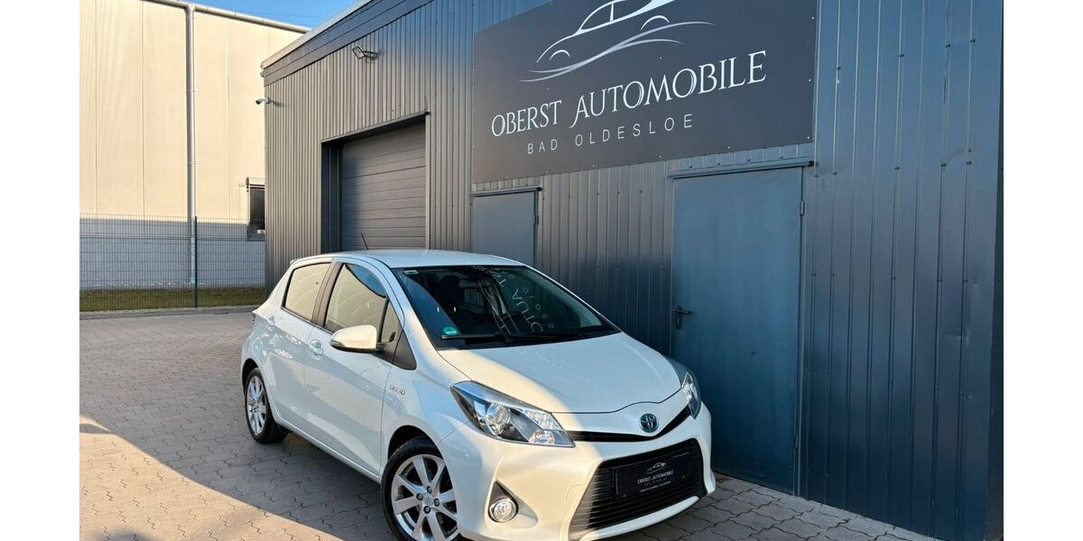 Toyota Yaris 76.068 km 11.850 &euro; Bad Oldesloe 23843