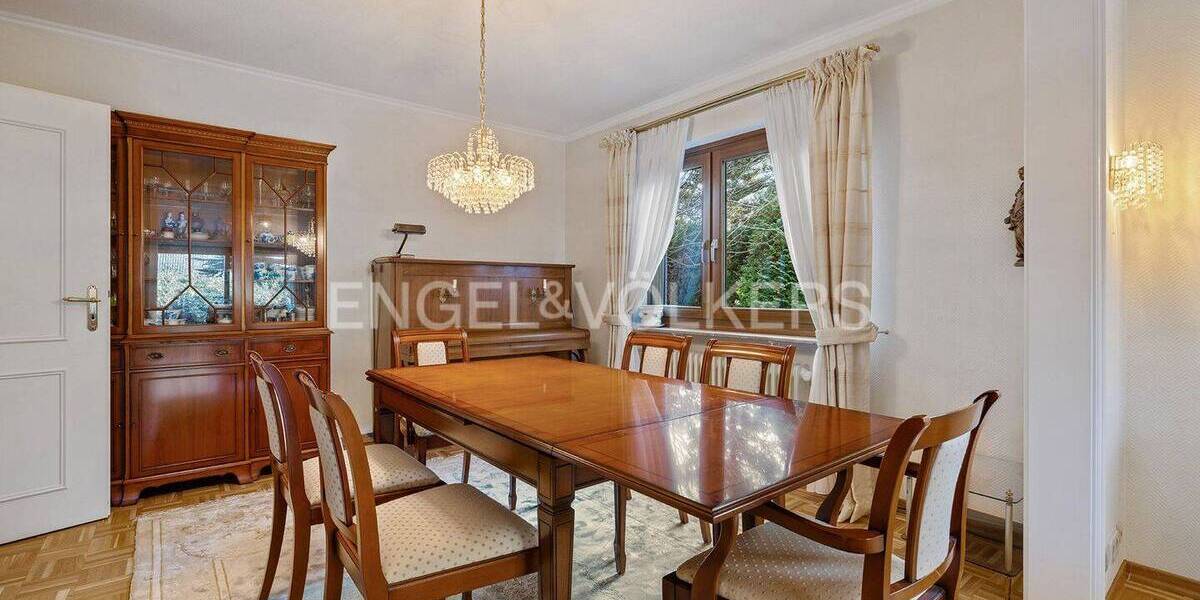 Einfamilienhaus Henstedt-Ulzburg Ulzburg - 5 Zimmer, 187 m&sup2;, 599.000&euro; | Angebot:25701800