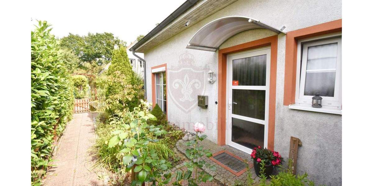 Doppelhaushälfte Kaltenkirchen - 4 Zimmer, 87 m&sup2;, 329.000&euro; | Angebot:25697911