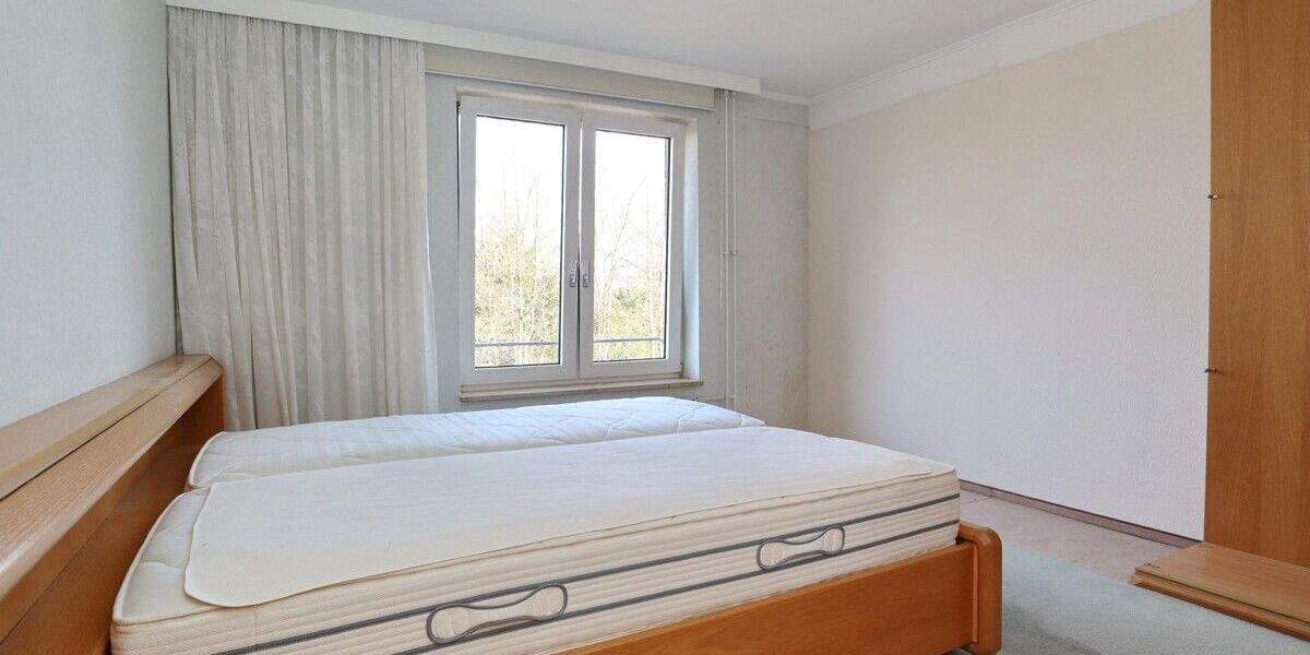 Etagenwohnung Halstenbek - 3 Zimmer, 95 m&sup2;, 349.000&euro; | Angebot:25743539