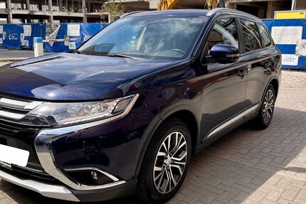 Mitsubishi Outlander 125.000 km 17.900 &euro; Hamburg 22119
