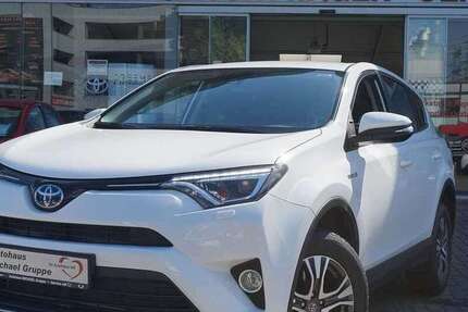 Toyota RAV 4 54.214 km 22.990 &euro; Hamburg 22043