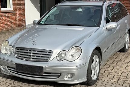 Mercedes-Benz C 220 246.400 km 2.990 &euro; Oststeinbek 22113