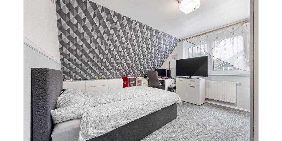 Mehrfamilienhaus, Wohnhaus Pinneberg - 6 Zimmer, 195 m&sup2;, 699.000&euro; | Angebot:26403308