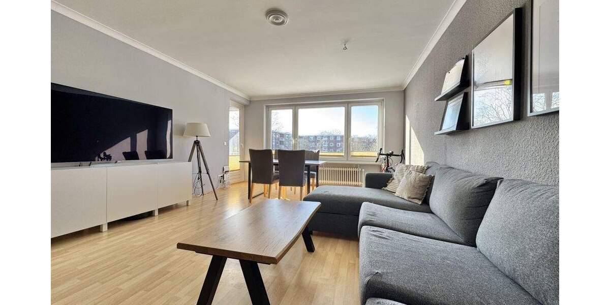 Etagenwohnung Hamburg Poppenbüttel - 3 Zimmer, 83 m&sup2;, 369.000&euro; | Angebot:25701330
