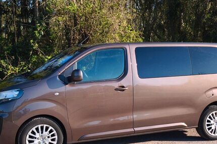 Peugeot Traveller 136.000 km 19.899 &euro; Hamburg 22149
