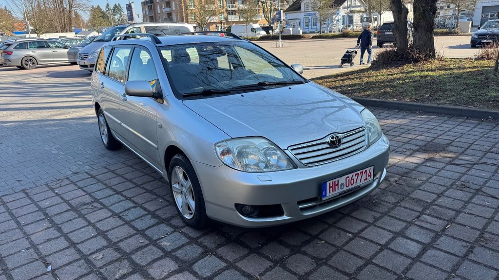 Toyota Corolla 168.000 km 4.499 &euro; Hamburg 22045
