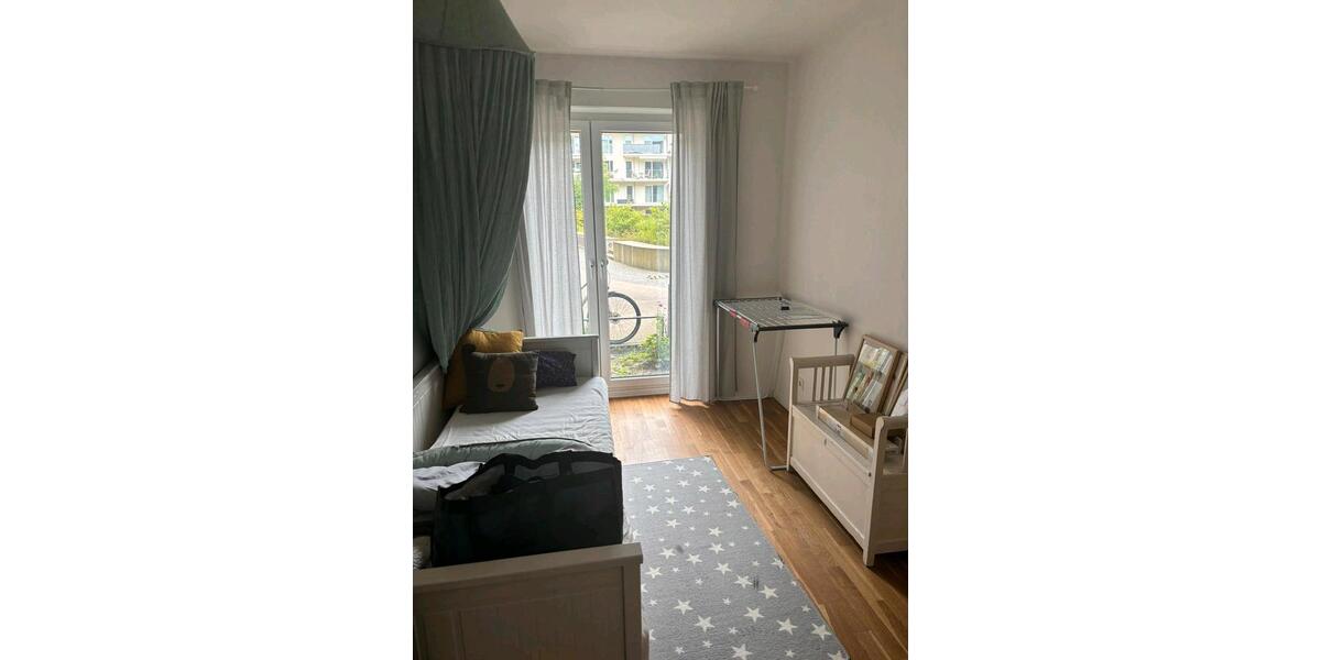Etagenwohnung Hamburg Altona-Nord - 3 Zimmer, 80 m&sup2;, 1.700&euro; | Angebot:25989417