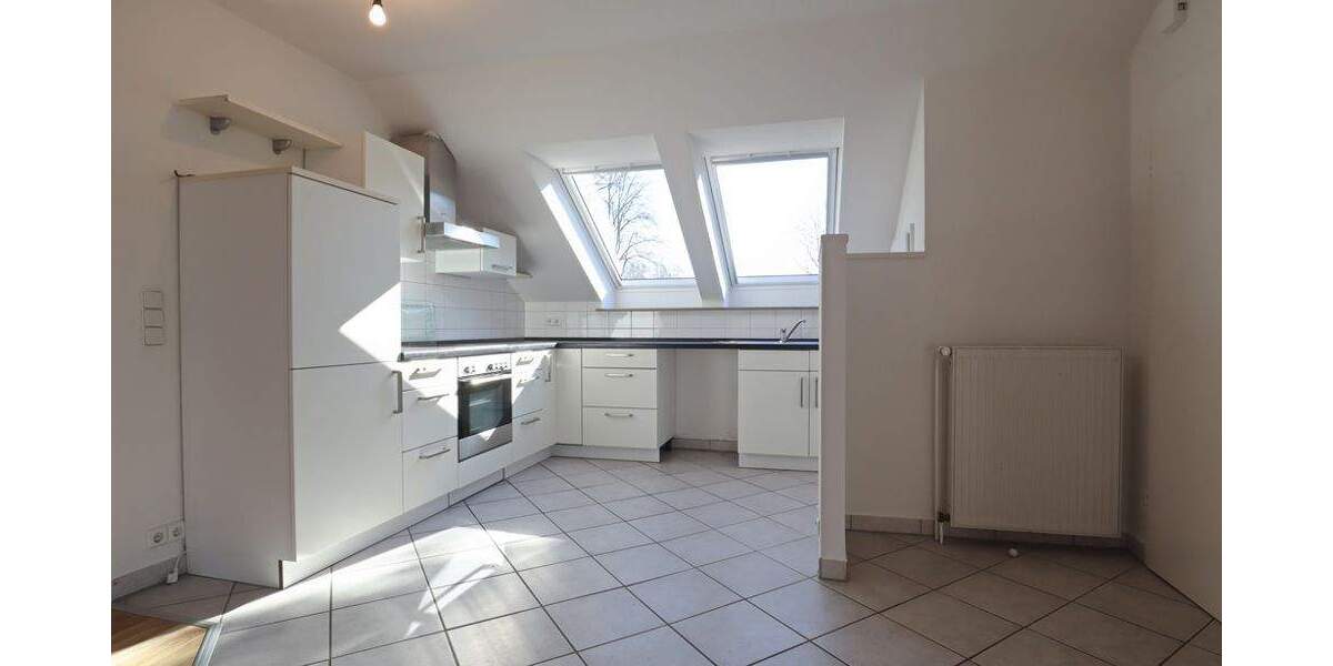 Etagenwohnung Rellingen - 3 Zimmer, 73 m&sup2;, 1.100&euro; | Angebot:25815037