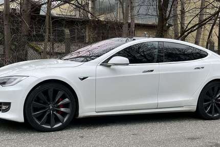 Tesla Model S 120.000 km 28.900 &euro; Reinbek 21465