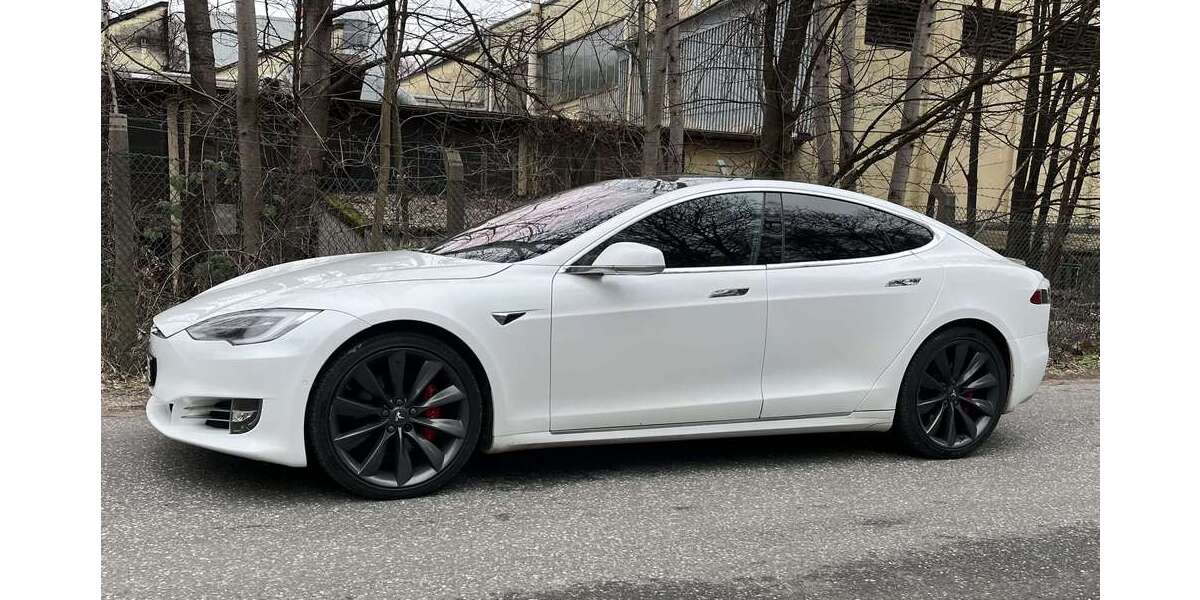 Tesla Model S 120.000 km 28.900 &euro; Reinbek 21465