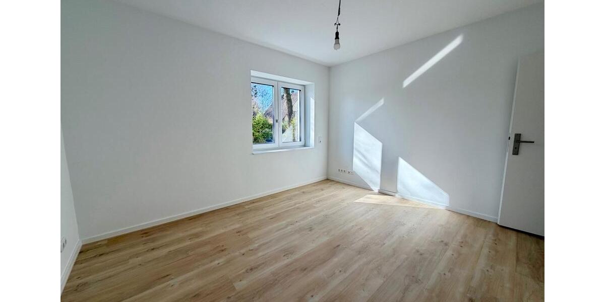 Erdgeschoßwohnung Hamburg Niendorf - 4 Zimmer, 120 m&sup2;, 2.645&euro; | Angebot:25570810