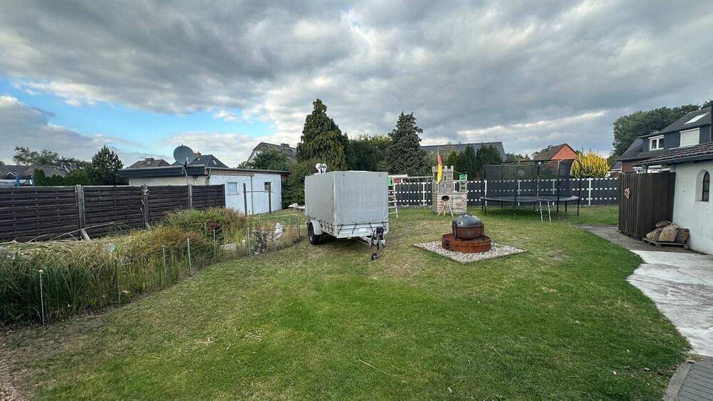 Mehrfamilienhaus, Wohnhaus Moorrege - 8 Zimmer, 180 m&sup2;, 449.000&euro; | Angebot:25697861