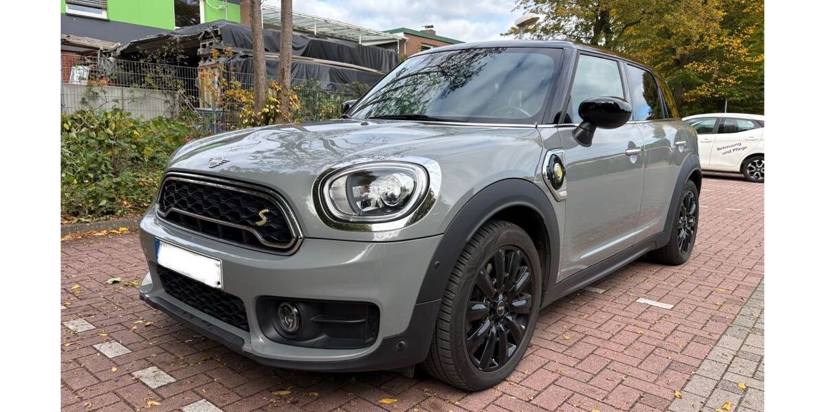 Mini Countryman SE (Cooper) 43.200 km 20.250 &euro; Hamburg 22393