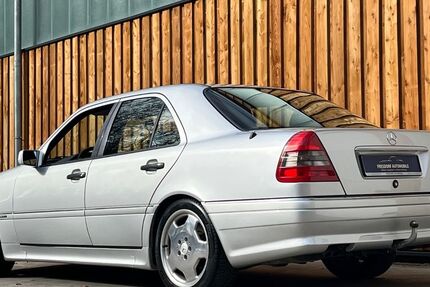 Mercedes-Benz C 280 139.000 km 13.900 &euro; Henstedt-Ulzburg 24558