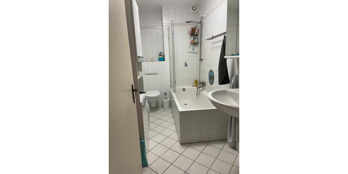 Etagenwohnung Rellingen - 3 Zimmer, 71 m&sup2;, 258.000&euro; | Angebot:24826411