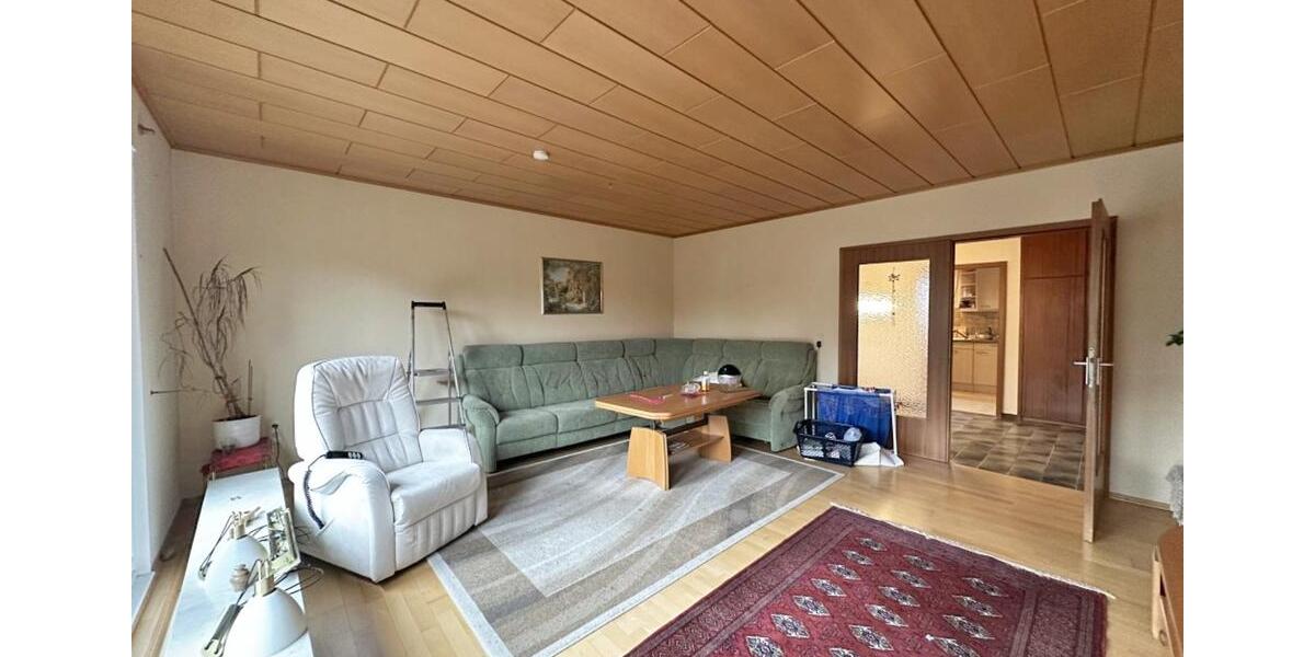 Einfamilienhaus Lasbek - 6 Zimmer, 190 m&sup2;, 330.000&euro; | Angebot:25355036