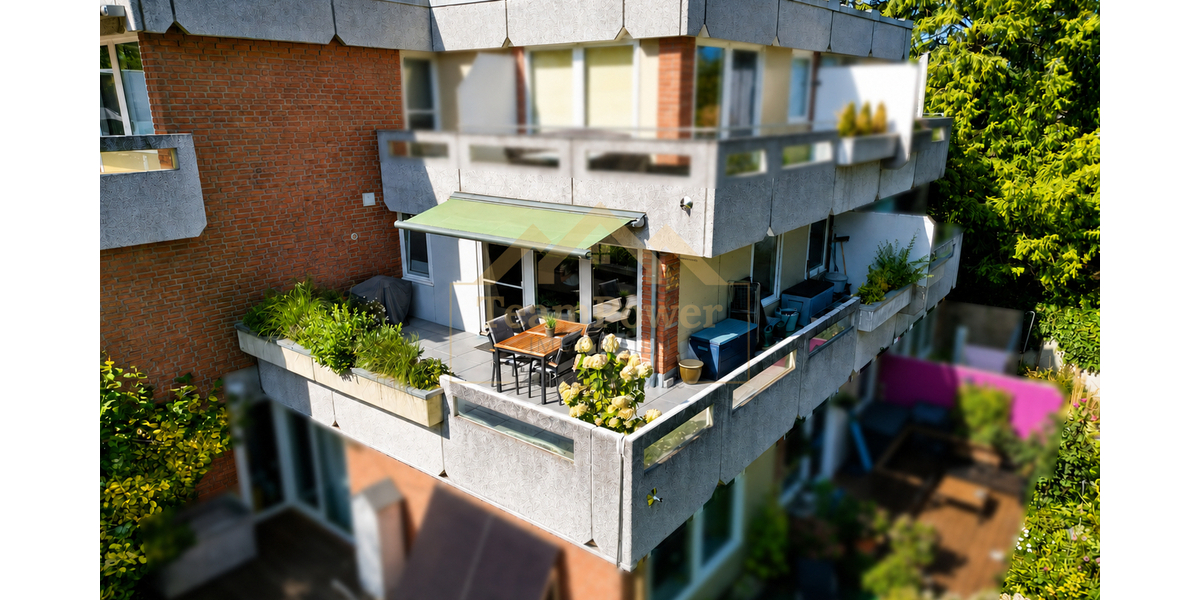 Modernisiertes Schmuckstück mit Dachterrasse mit Blick ins Grüne & TG - Stellplatz! - Etagenwohnung Halstenbek | Angebot:27303023