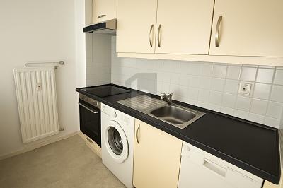 SONNENBALKON UND MODERNER KOMFORT - Etagenwohnung Henstedt-Ulzburg Ulzburg | Angebot:25708011