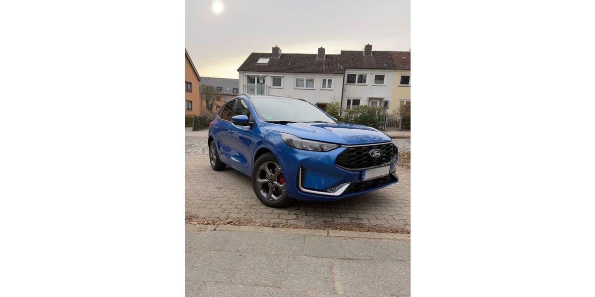 Ford Kuga 2.743 km 34.850 &euro; Hamburg 22159