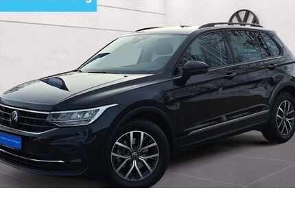 VW Tiguan 29.609 km 32.410 &euro; Kölln-Reisiek 25337