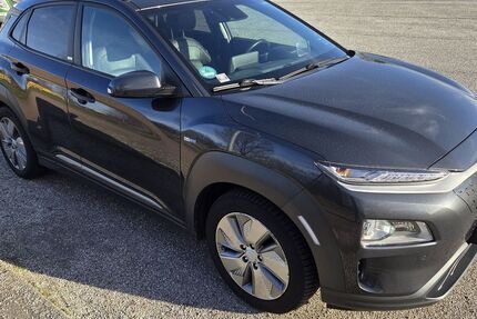 Hyundai KONA Elektro 142.000 km 15.790 &euro; Hamburg 21079