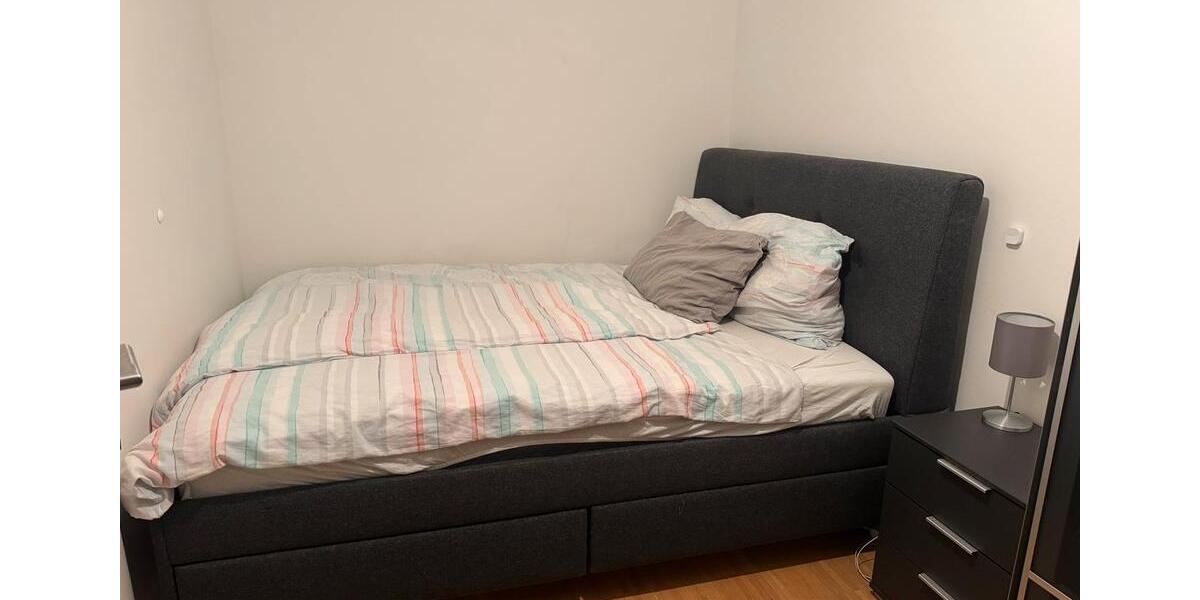 Etagenwohnung Hamburg Wandsbek - 1.5 Zimmer, 45 m&sup2;, 884&euro; | Angebot:26012508