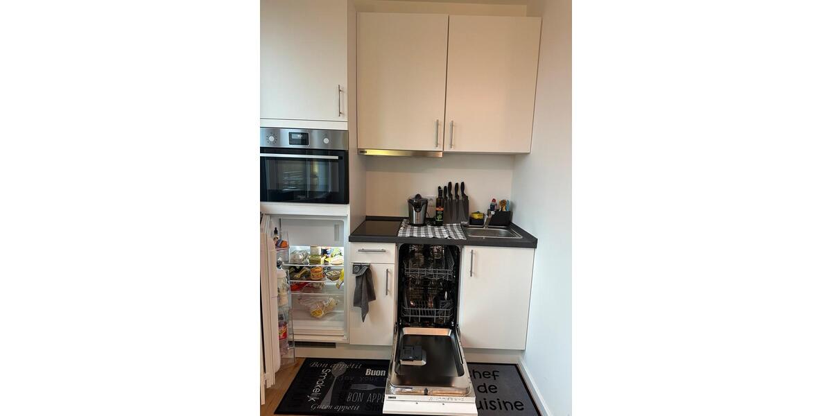 Etagenwohnung Hamburg Altona-Nord - 1 Zimmer, 27 m&sup2;, 850&euro; | Angebot:25720377