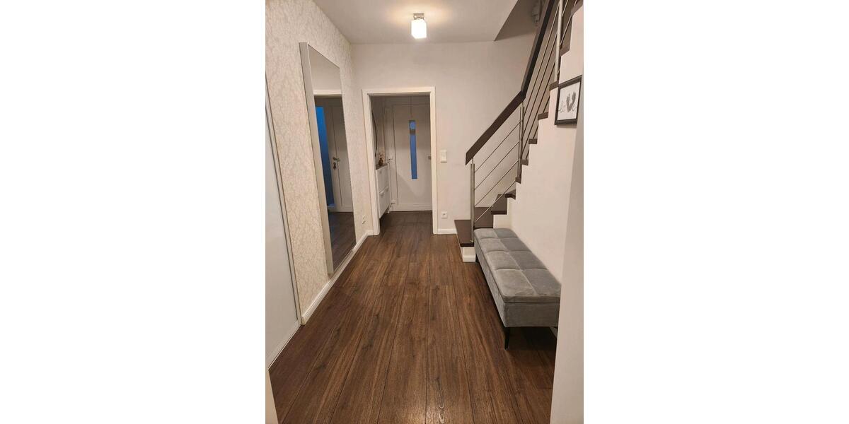 Doppelhaushälfte Ahrensburg - 4 Zimmer, 104 m&sup2;, 629.000&euro; | Angebot:26710255