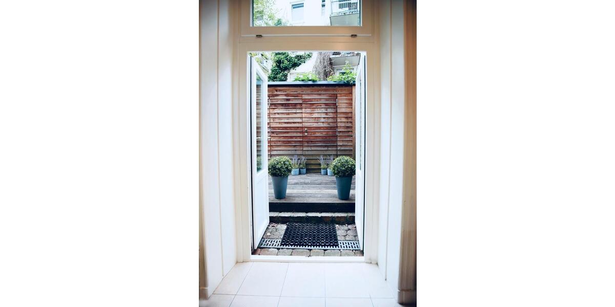 Erdgeschoßwohnung Hamburg Winterhude - 3 Zimmer, 84 m&sup2;, 2.200&euro; | Angebot:24418209