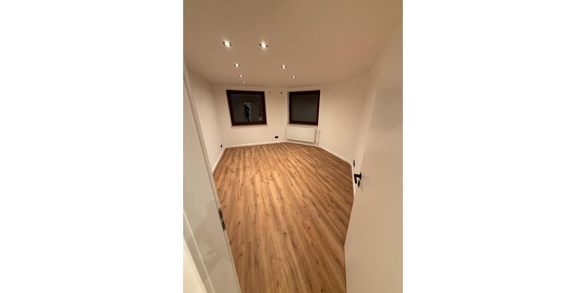 Etagenwohnung Hamburg Wandsbek - 3 Zimmer, 85 m&sup2;, 449.000&euro; | Angebot:25209274