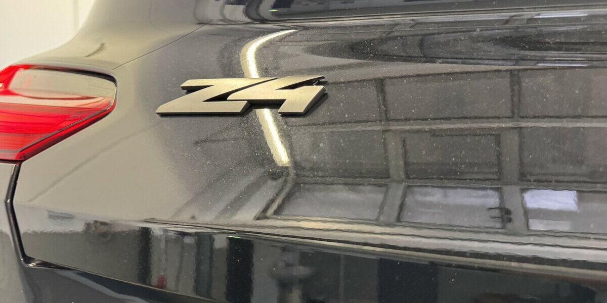 BMW Z4 M40 i 1. Hand kaum km Scheckheft 4.000 km 59.999 &euro; Hamburg 22339
